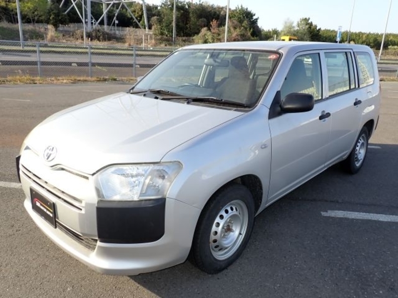 TOYOTA　SUCCEED VAN