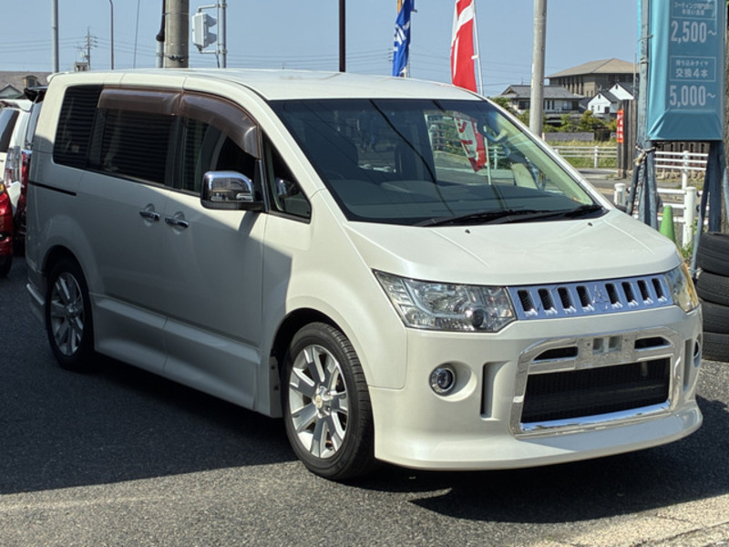 DELICA D5
