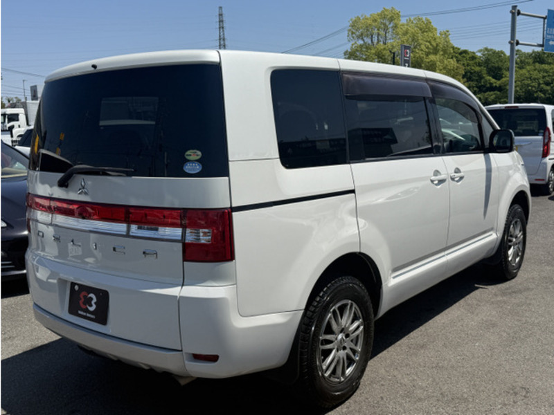 DELICA D5