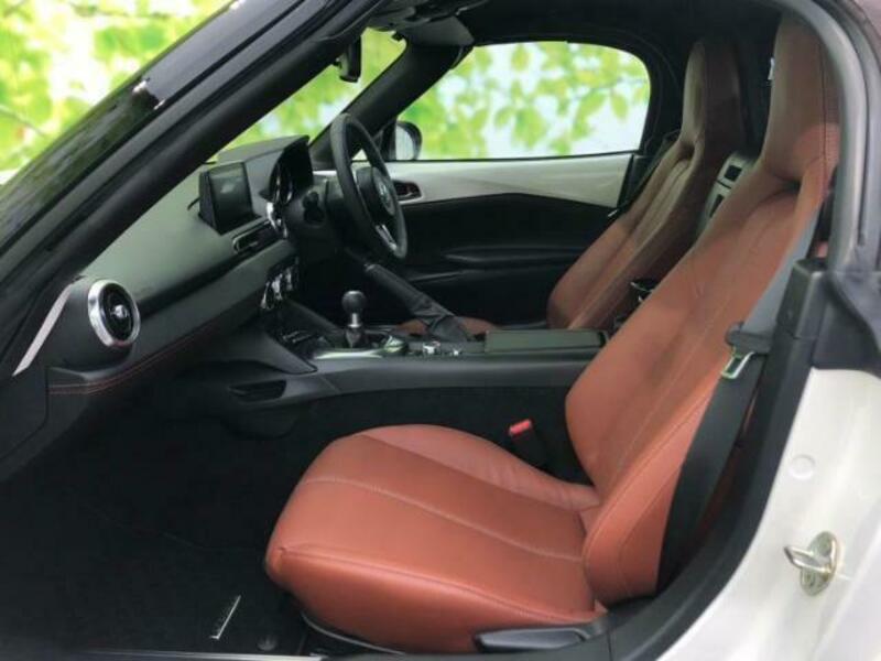ROADSTER