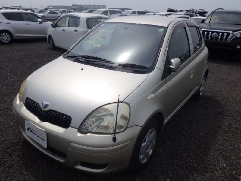 TOYOTA VITZ