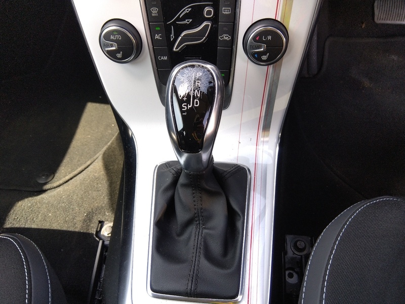 V40