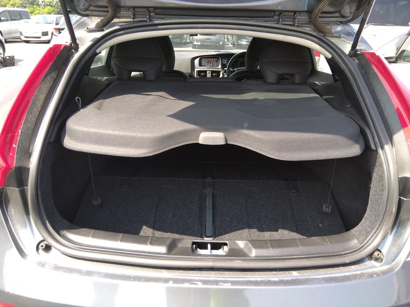 V40