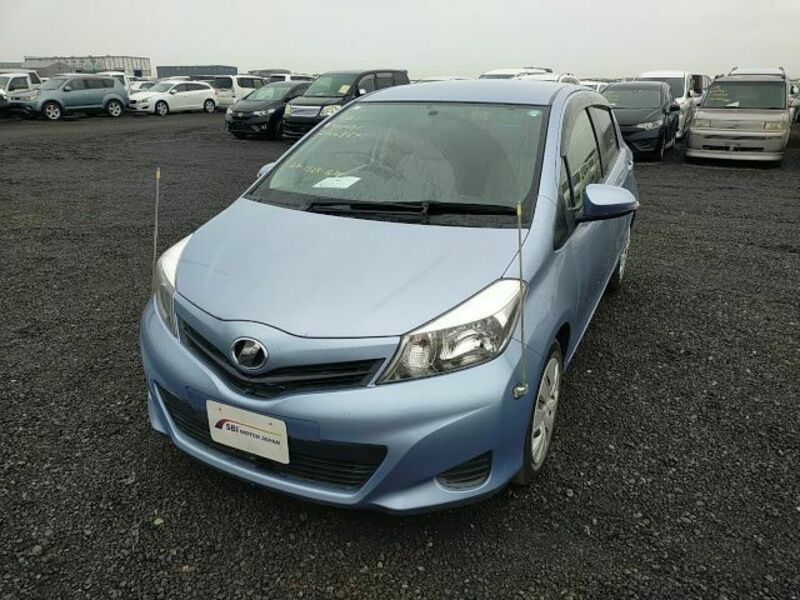 TOYOTA VITZ