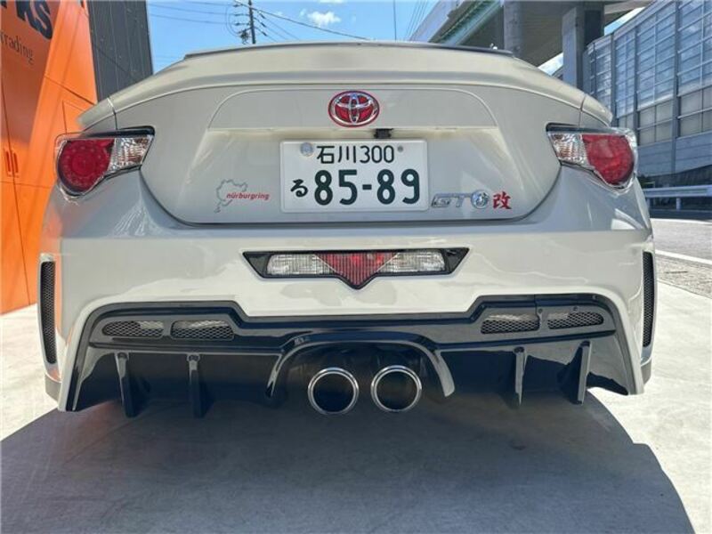 86-3