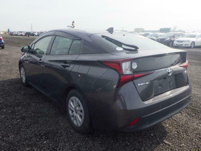 PRIUS-9