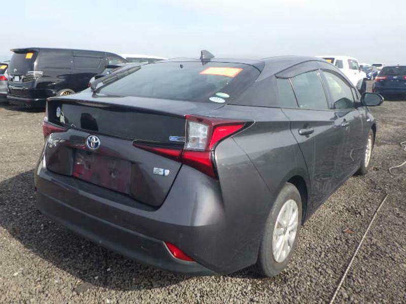 PRIUS-10