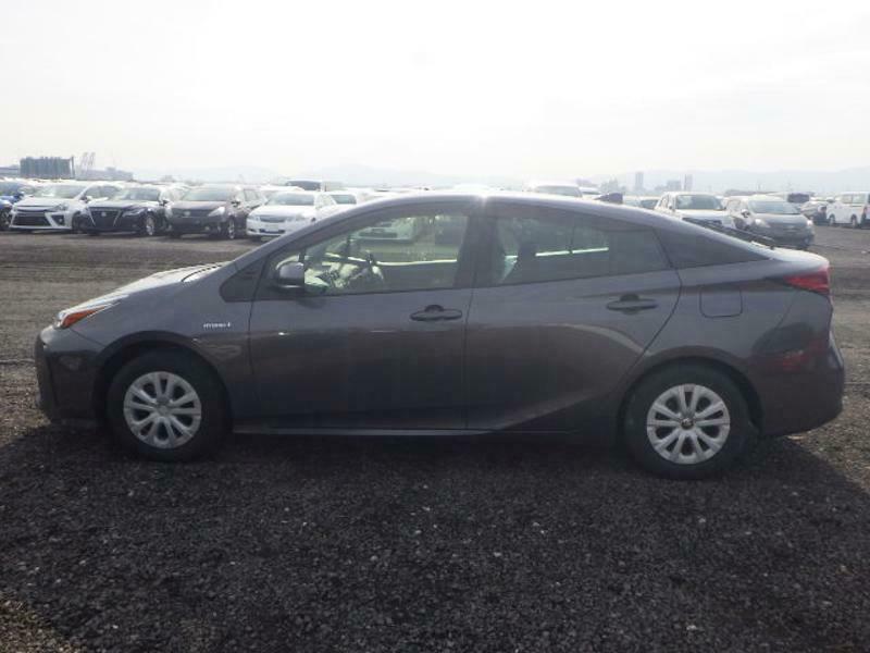 PRIUS-11