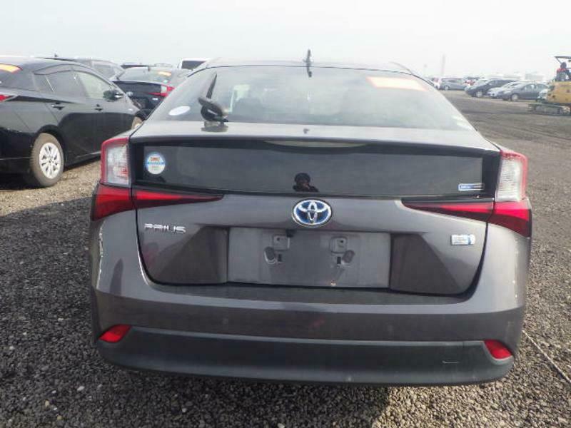 PRIUS-12