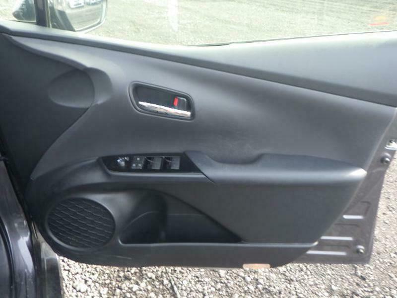 PRIUS-28