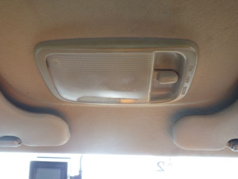 SUCCEED VAN