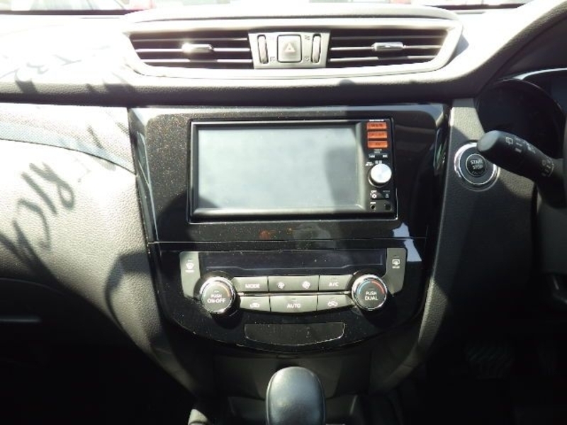 X-TRAIL-12
