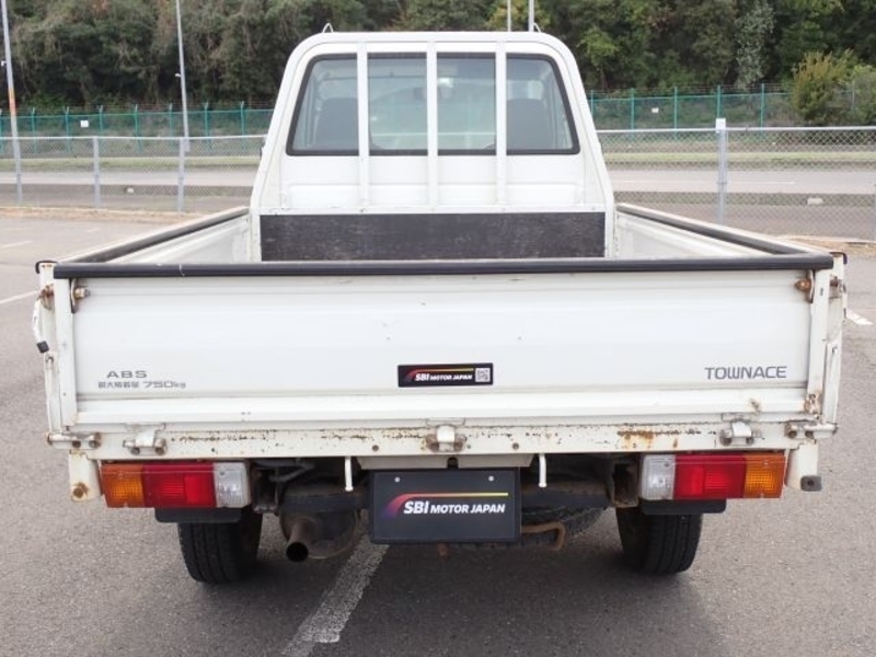 TOWNACE TRUCK-3