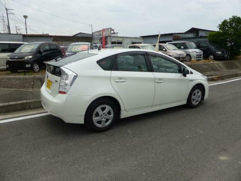 PRIUS-2