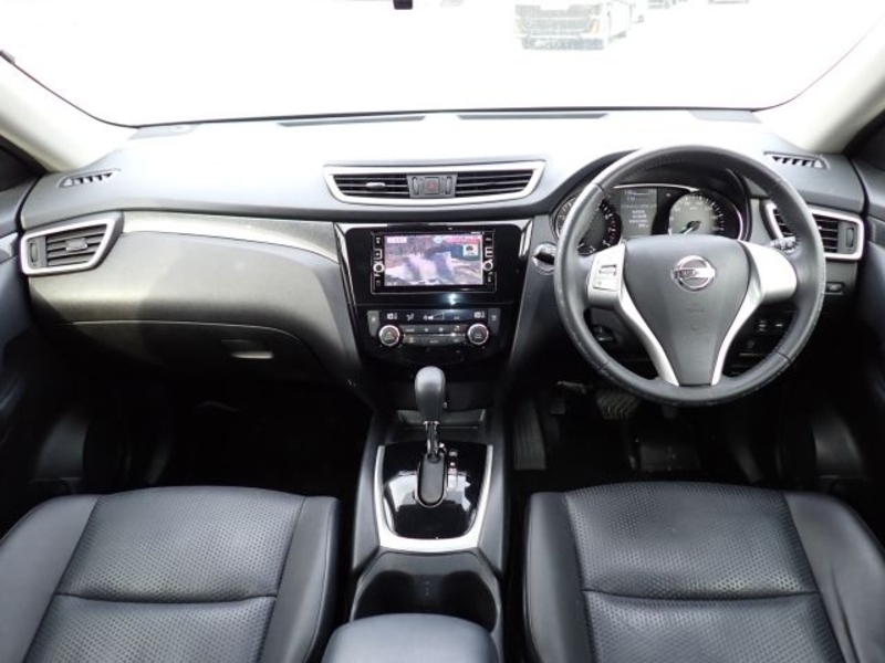 X-TRAIL-8