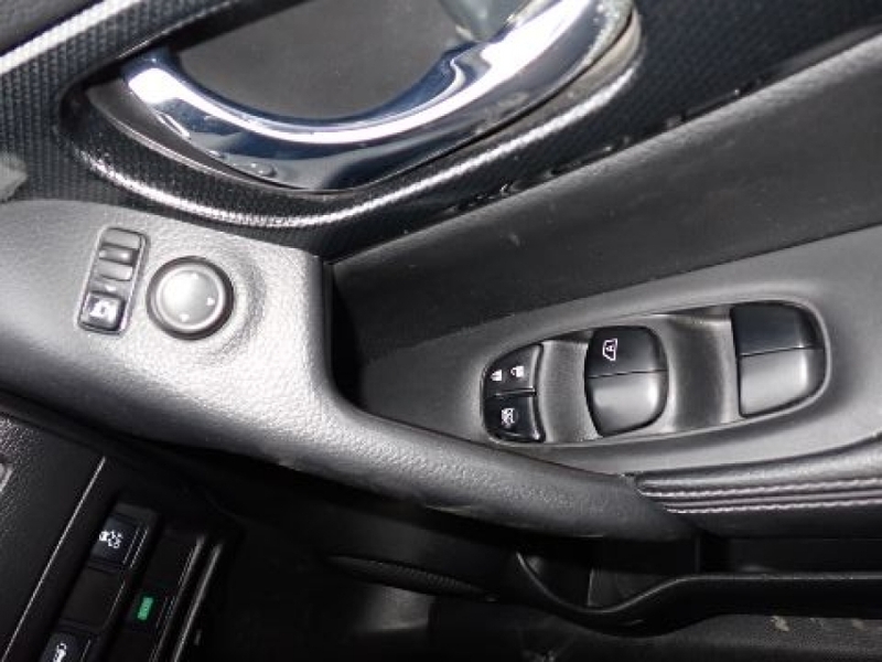 X-TRAIL-23