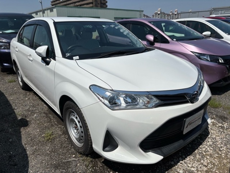COROLLA AXIO