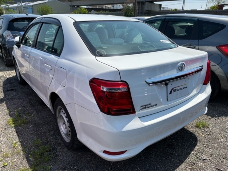 COROLLA AXIO