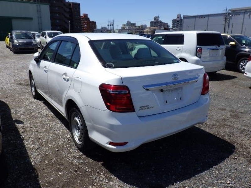 COROLLA AXIO-2