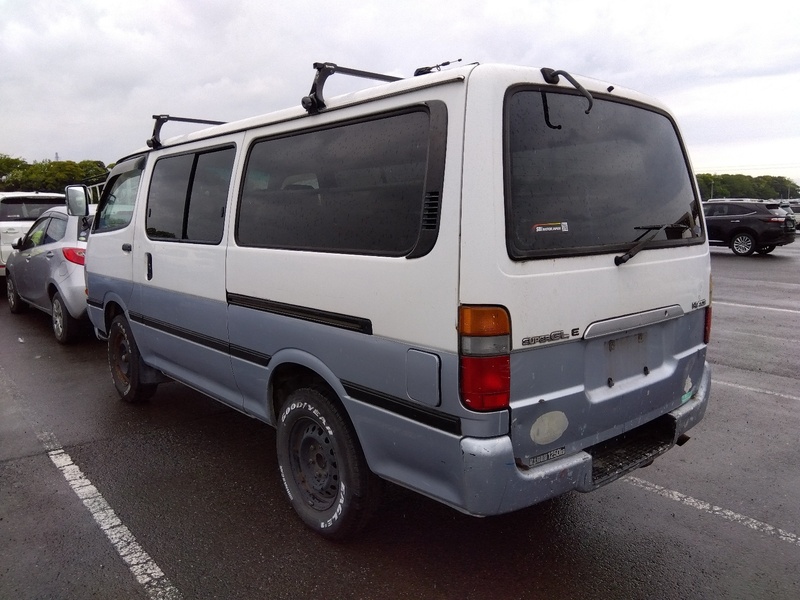 HIACE VAN