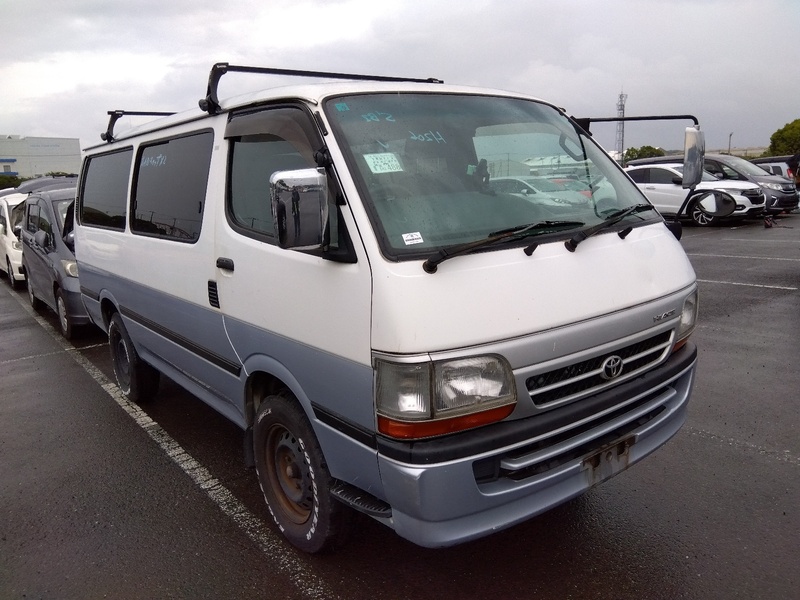 HIACE VAN