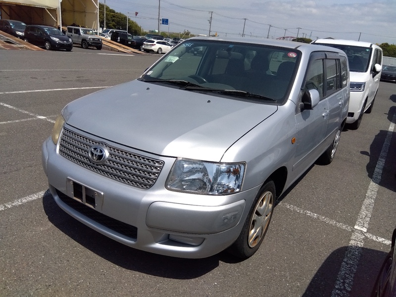TOYOTA　SUCCEED