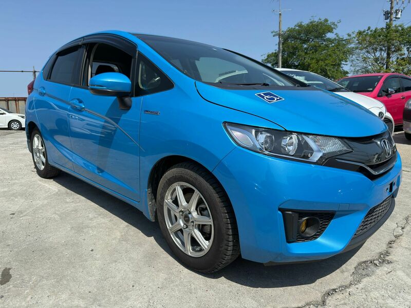FIT HYBRID-0