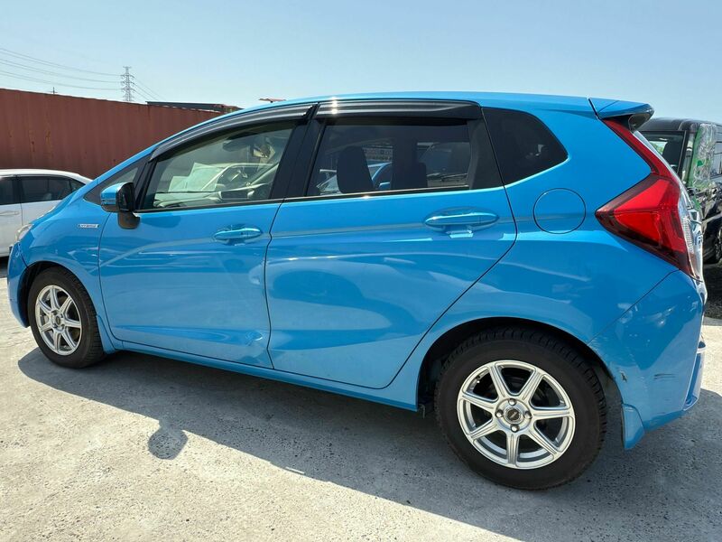 FIT HYBRID