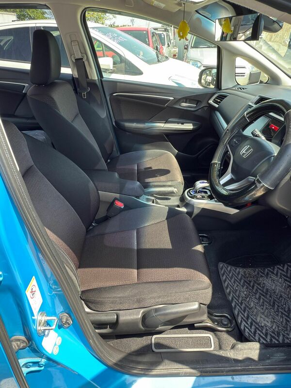 FIT HYBRID