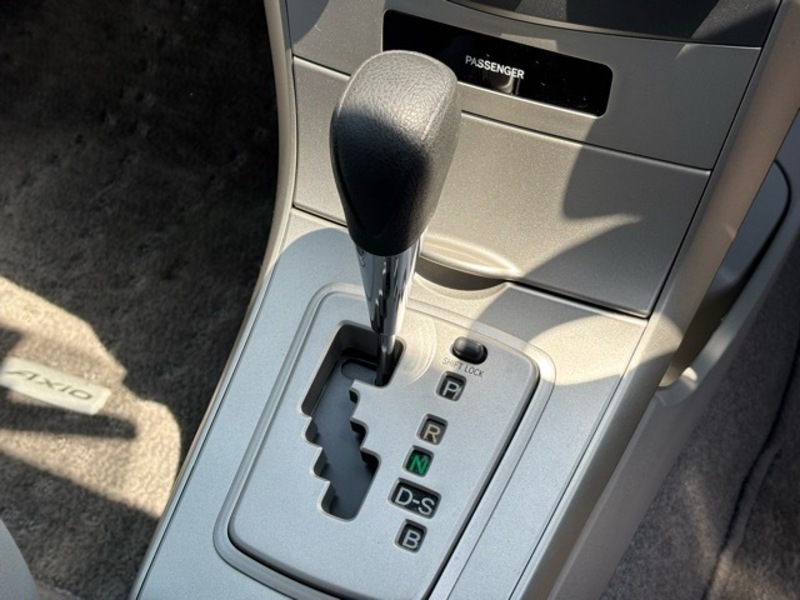 COROLLA AXIO