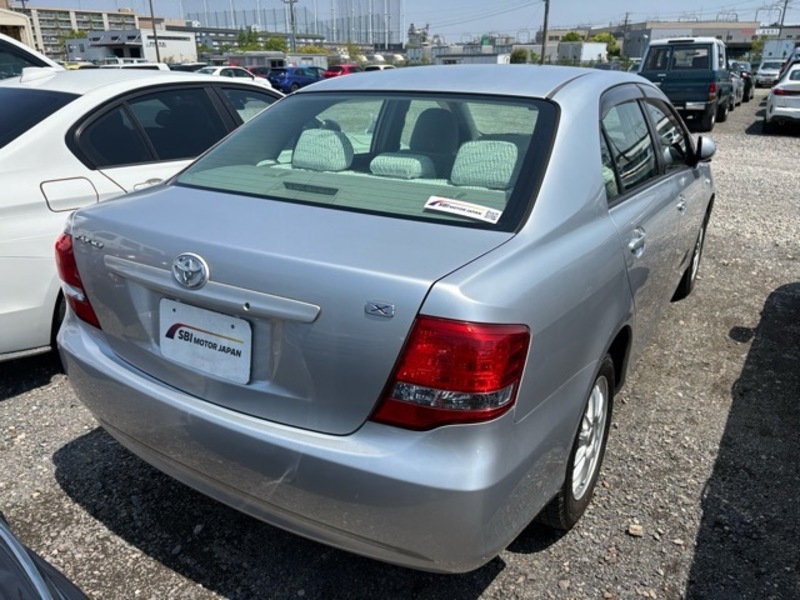COROLLA AXIO