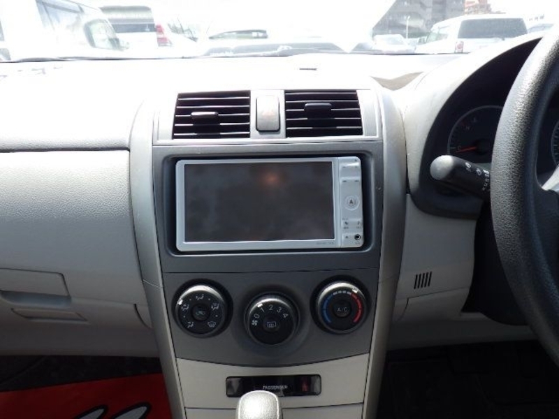 COROLLA AXIO