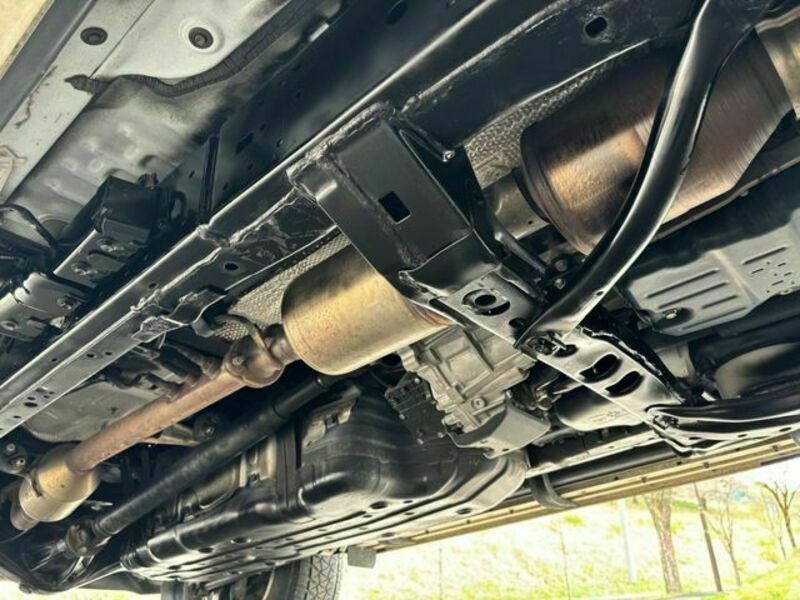 LAND CRUISER PRADO-25