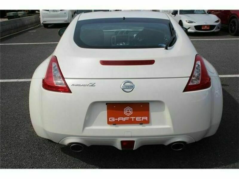 FAIRLADY Z-9