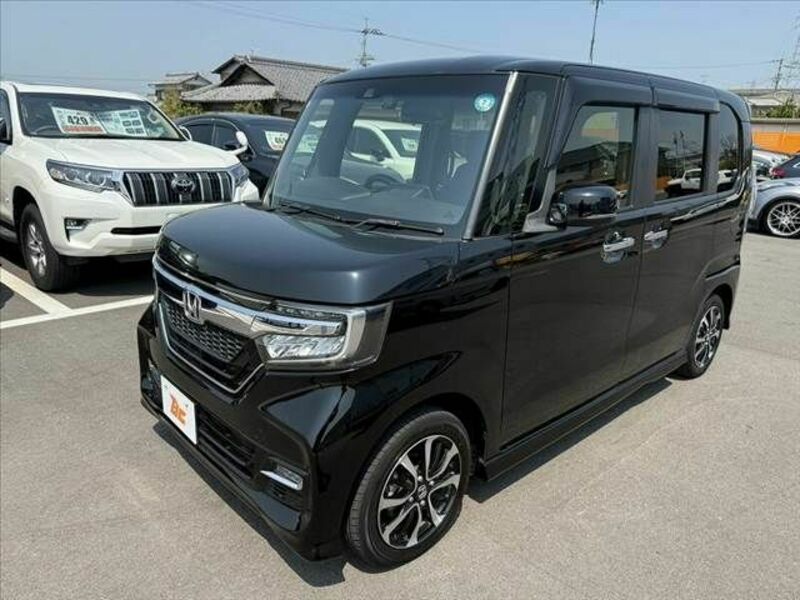 N BOX CUSTOM-9