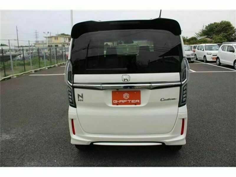 N BOX CUSTOM-7