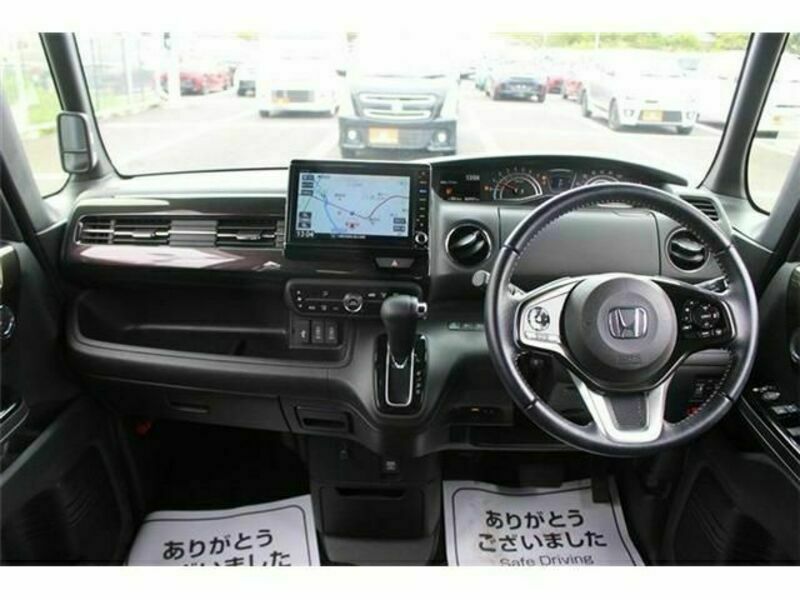 N BOX CUSTOM-14