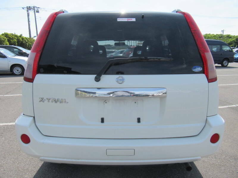 X-TRAIL