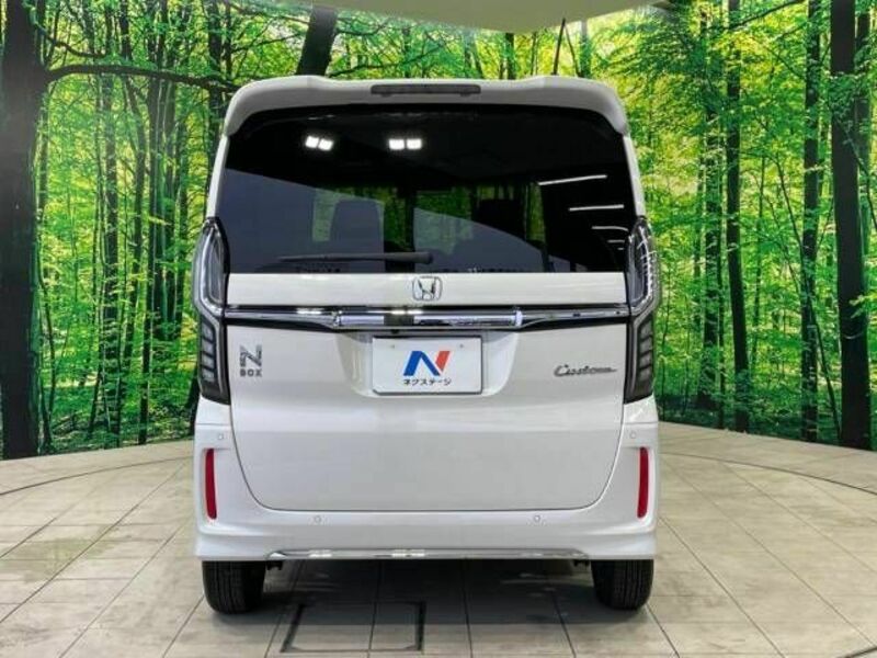 N BOX CUSTOM-15