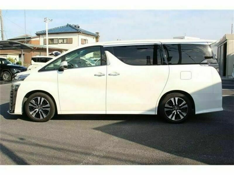 VELLFIRE-9