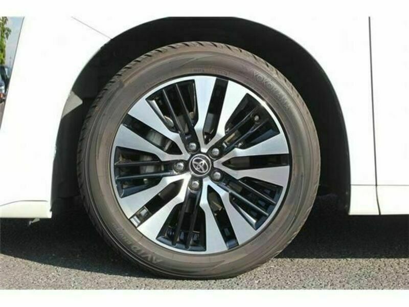 VELLFIRE-12