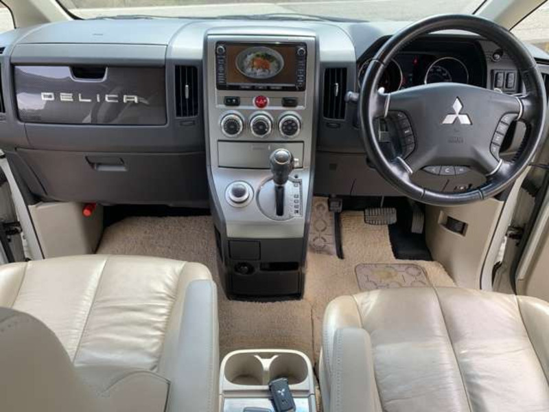 DELICA D5