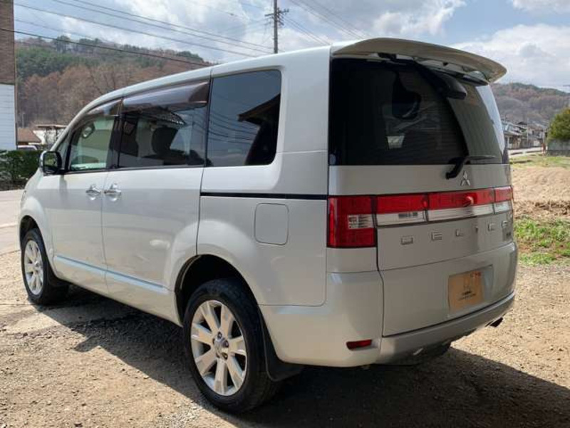 DELICA D5