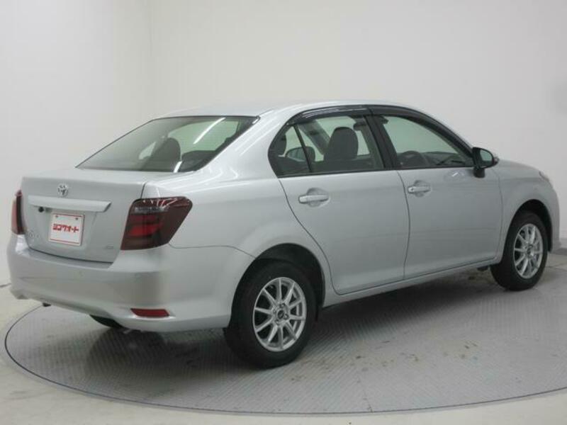 COROLLA AXIO