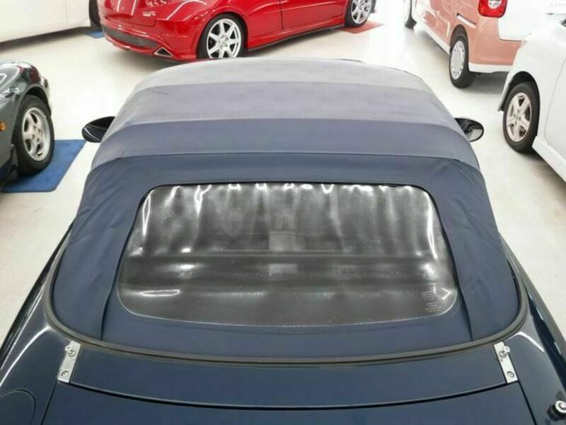 EUNOS ROADSTER