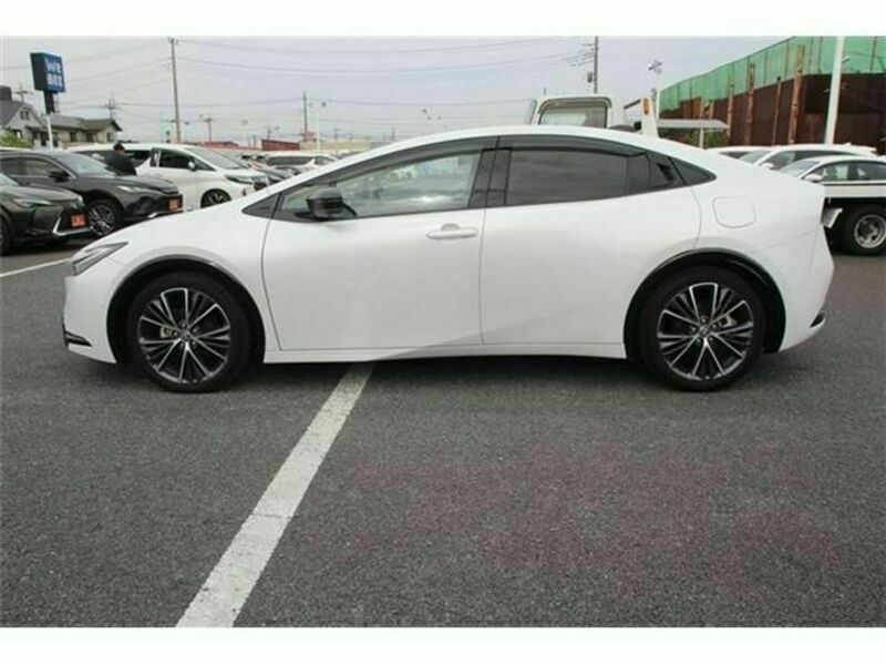 PRIUS-9