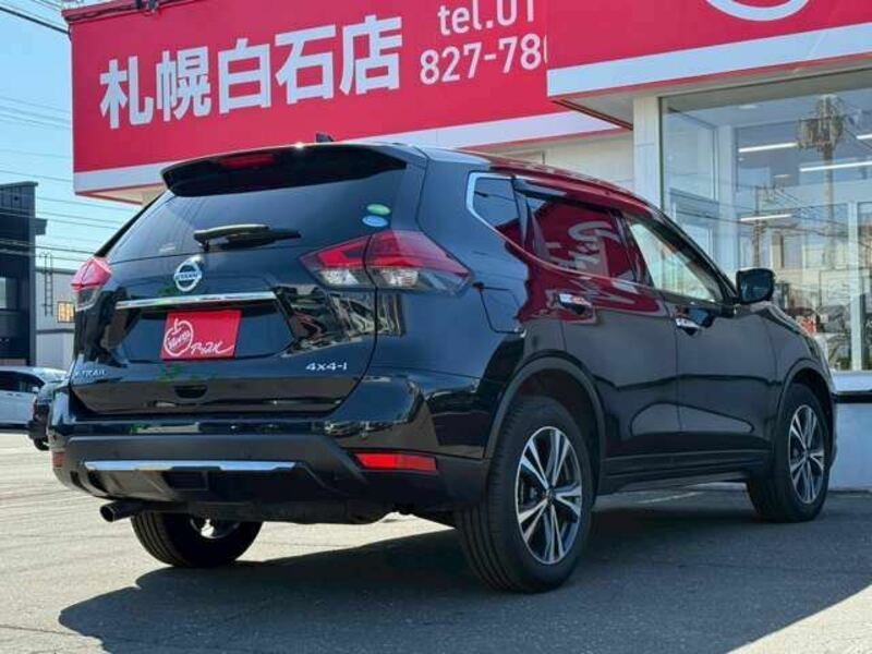 X-TRAIL-16