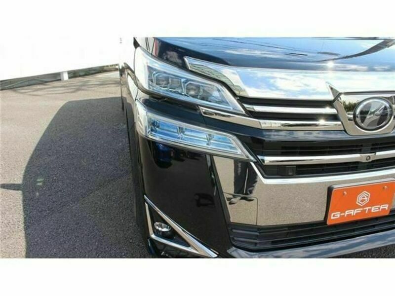 VELLFIRE-10