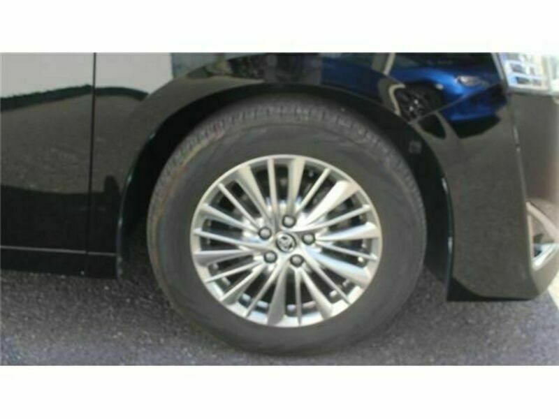 VELLFIRE-12