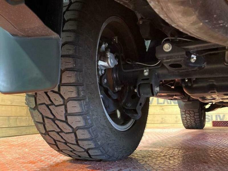 LAND CRUISER PRADO-18
